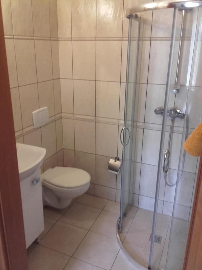Willa Za Debami Aparthotel Głogów Buitenkant foto